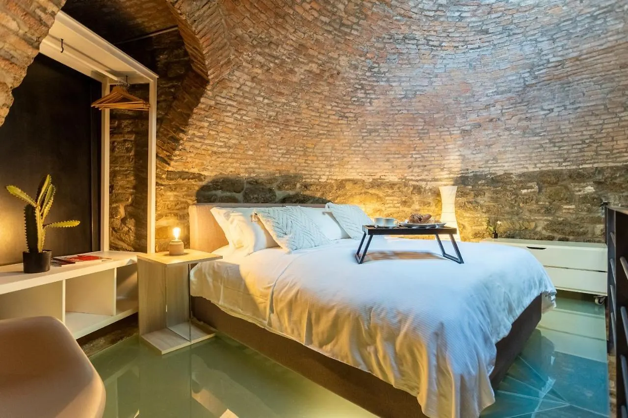 Apartment Ice Queen Chamber By Rent All Como Italy