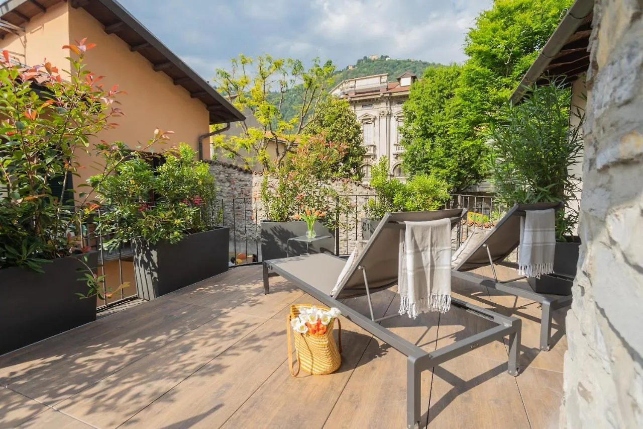 Apartment Ice Queen Chamber By Rent All Como Italy